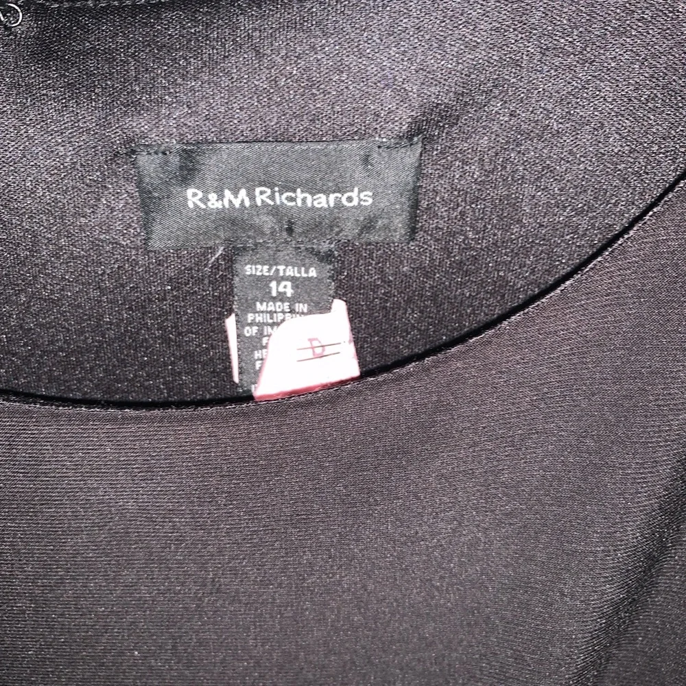 R&M Richards Black and Gray Floral Dress - Picture 3 of 3